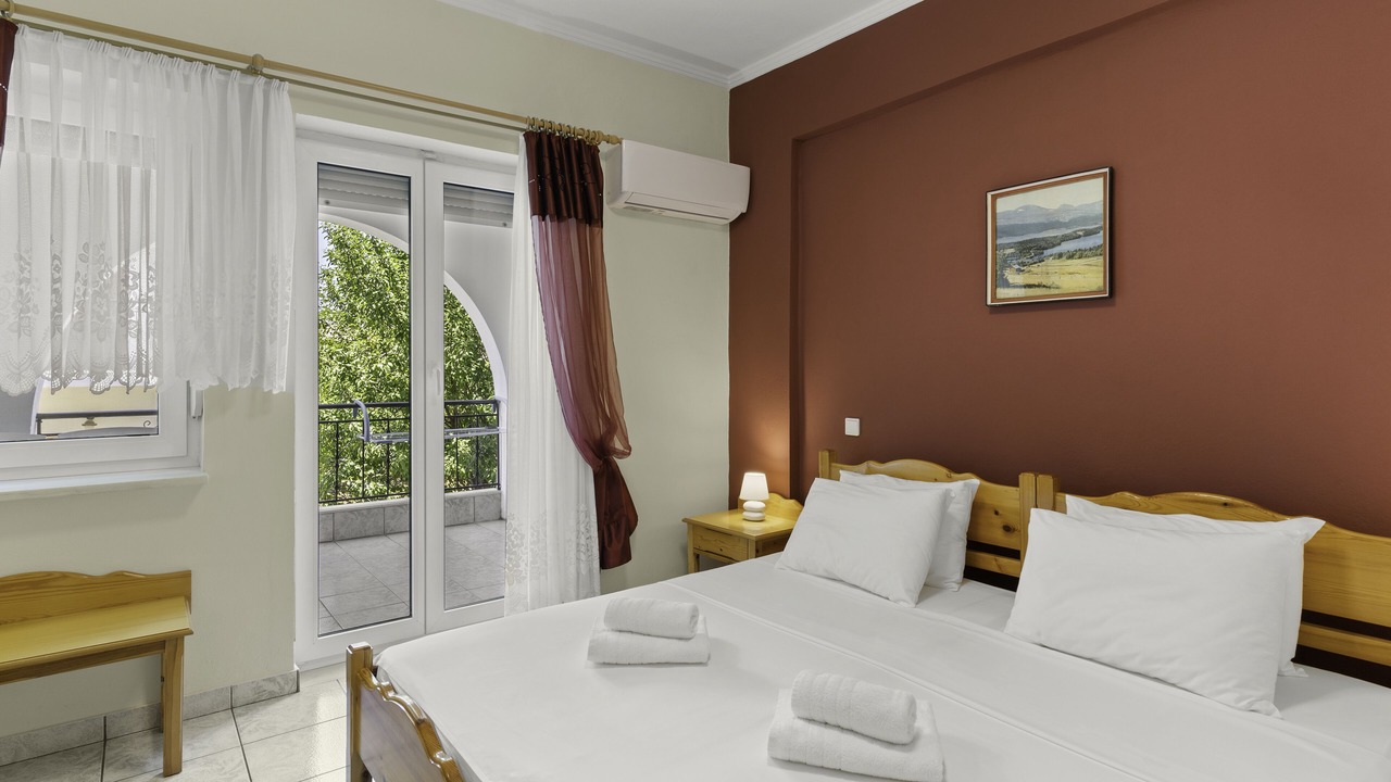 Photo of Bedroom in Sivota