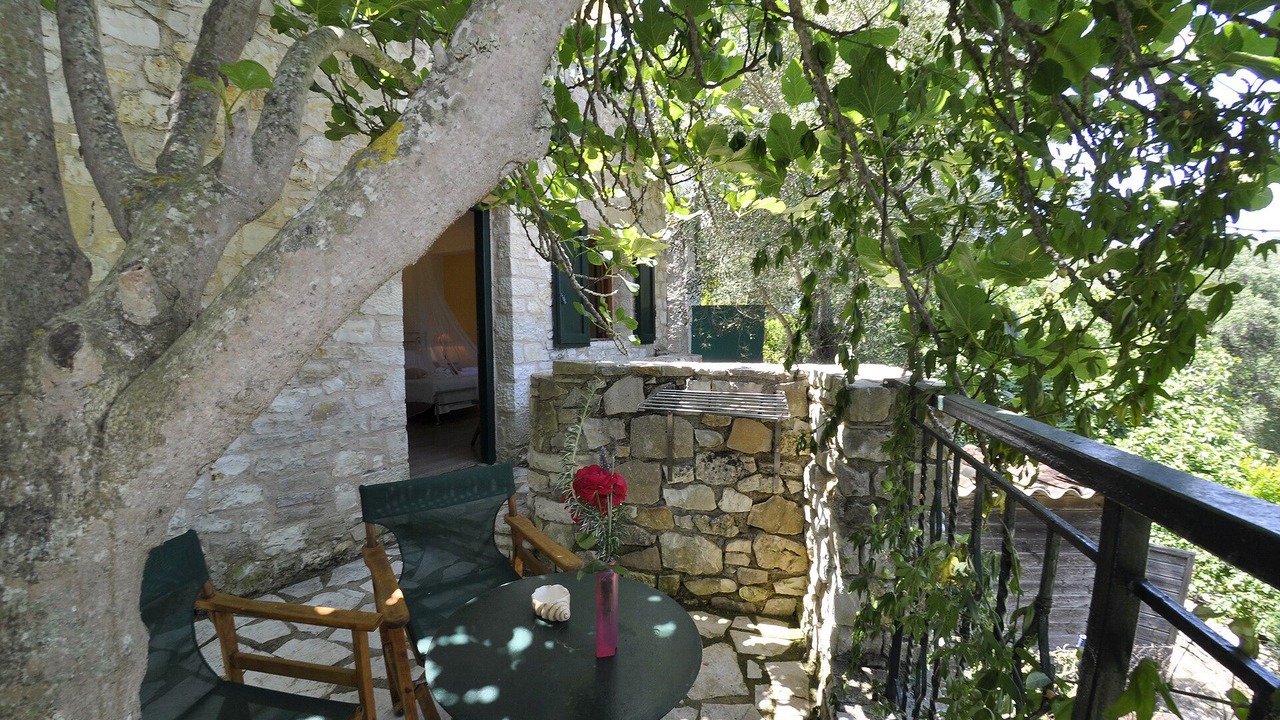 Photo of Outdoor in Mpogdanatika