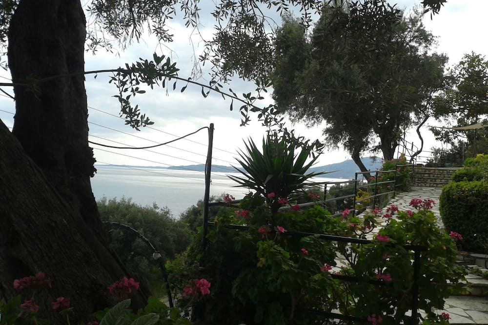 Photo of Outdoor in Agios Ioannis Peristeron