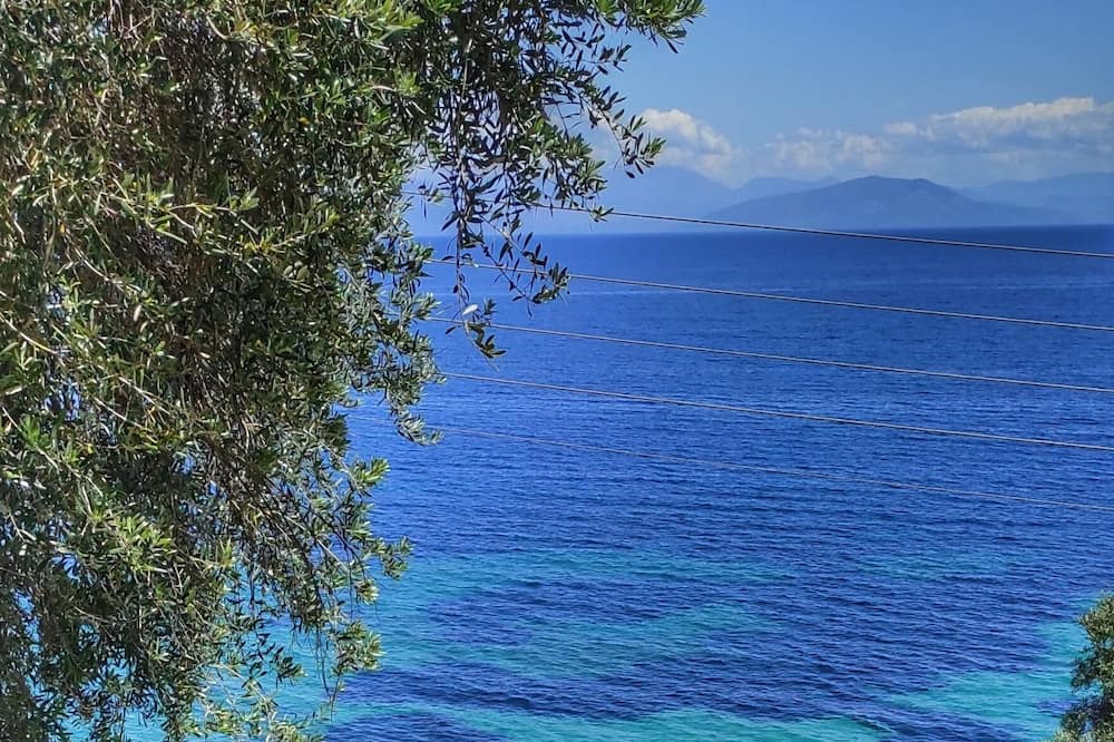 Photo of Patio Balcony in Agios Ioannis Peristeron