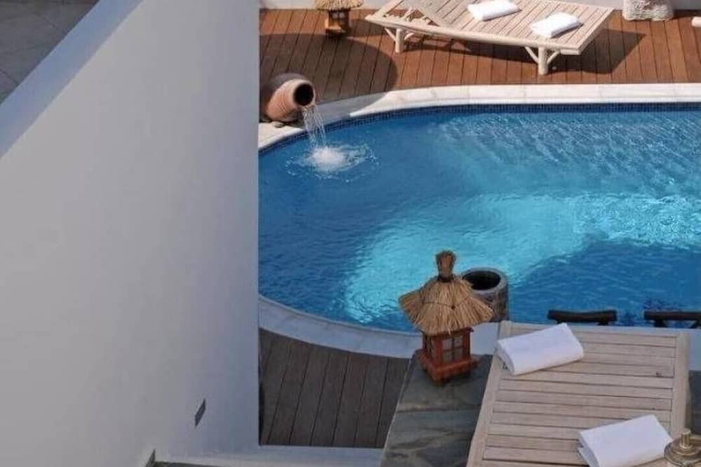 Photo of Outdoor in Agia Pelagia
