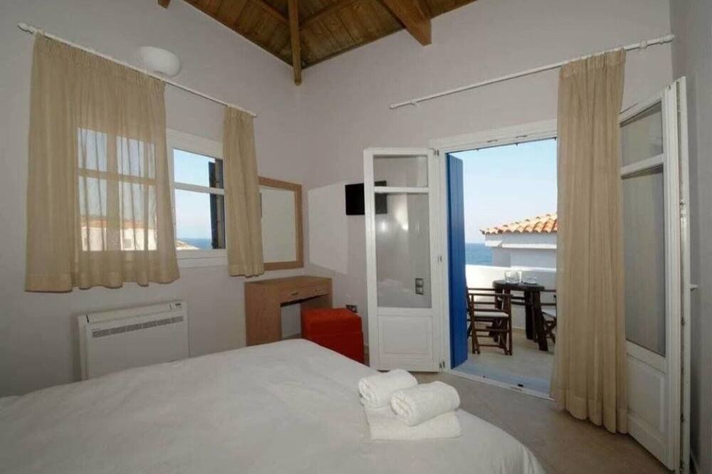 Photo of Bedroom in Agia Pelagia