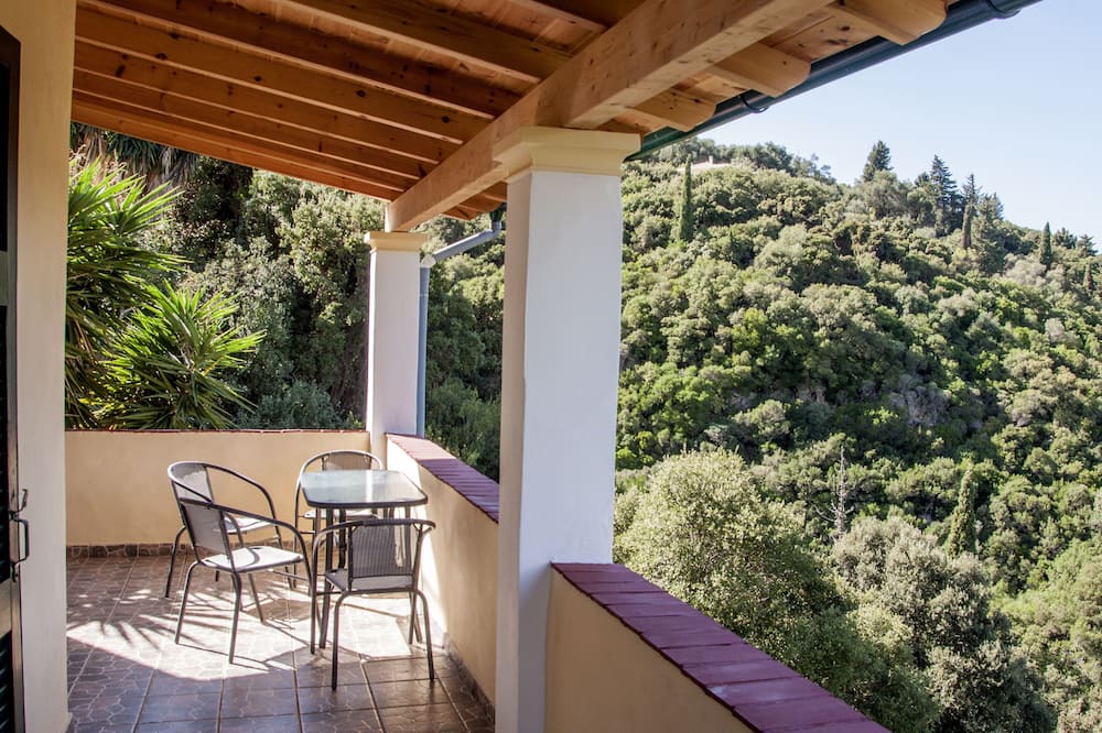 Photo of Patio Balcony in Liapades