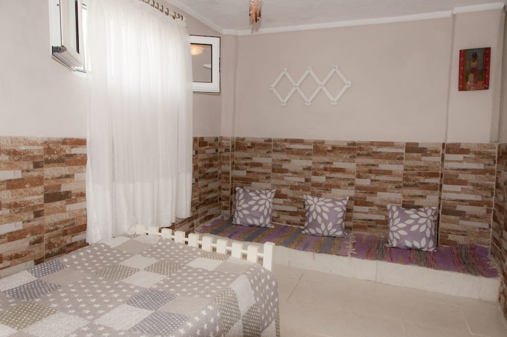 Photo of Bedroom in Liapades