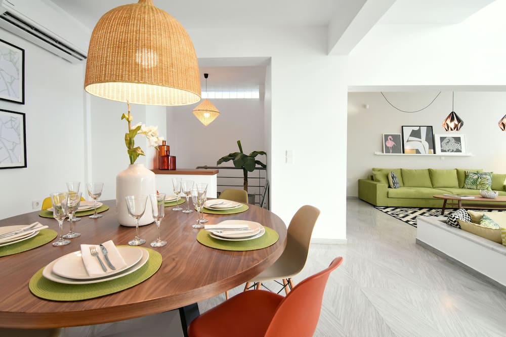 Photo of Kitchen in Alimos