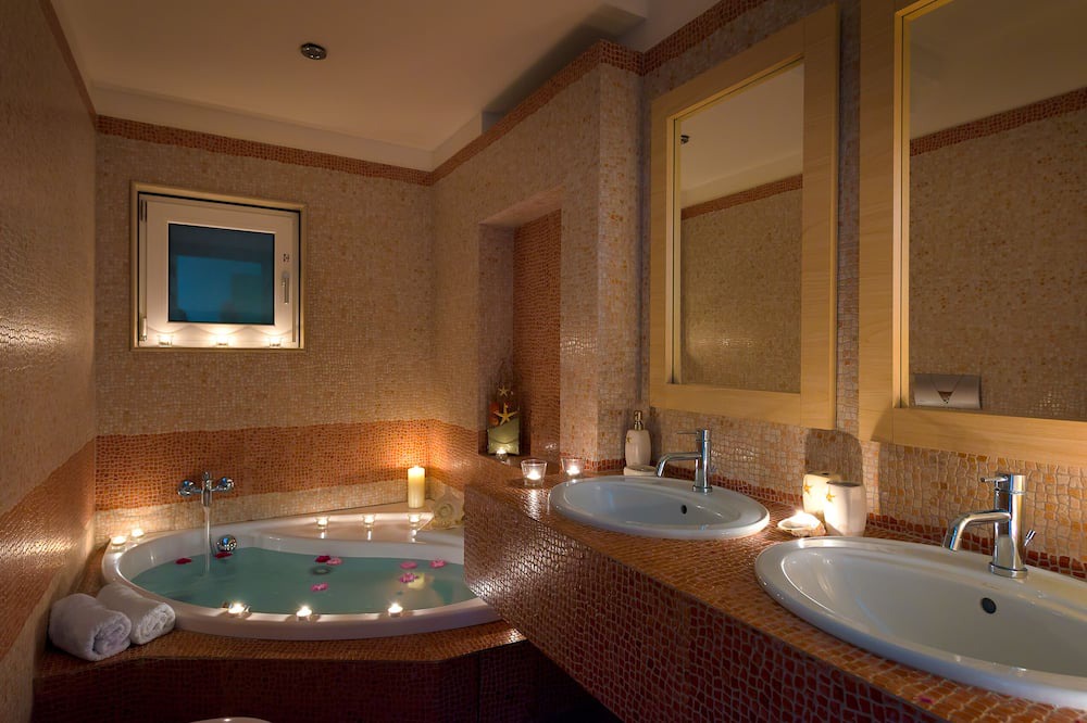 Photo of Bathroom in Afandou