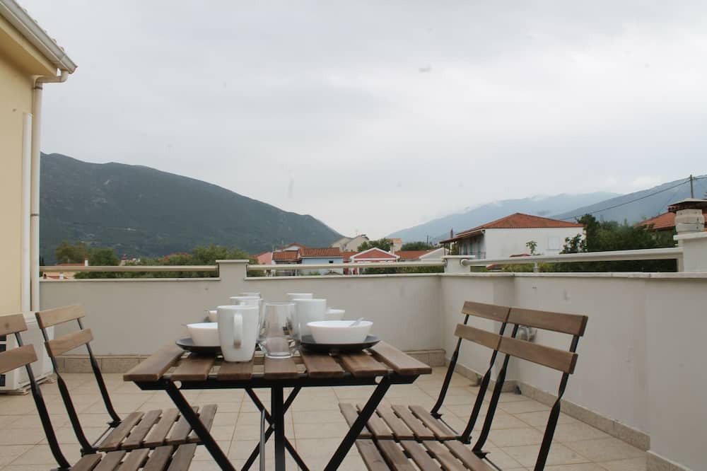 Photo of Patio Balcony in Karavomylos