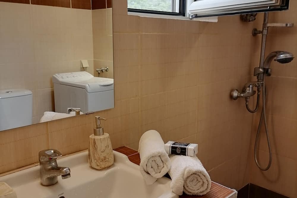 Photo of Bathroom in Karavomylos