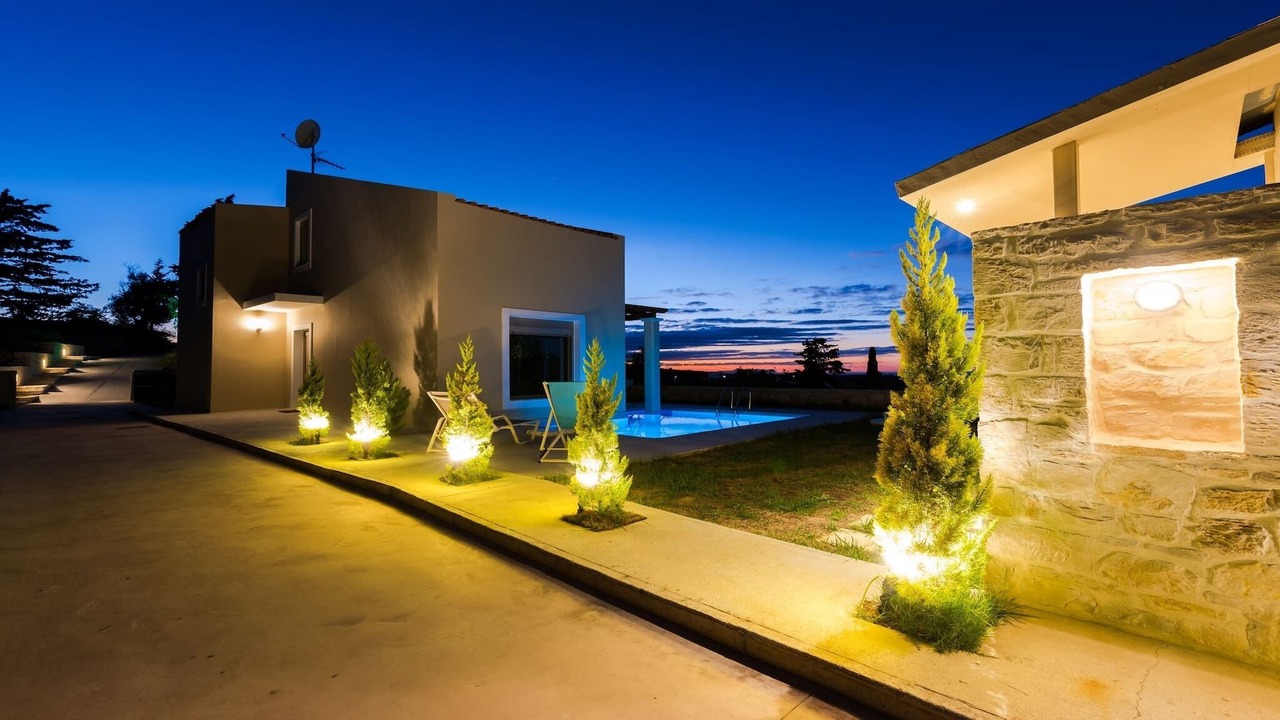 Photo of Outdoor in Margarites