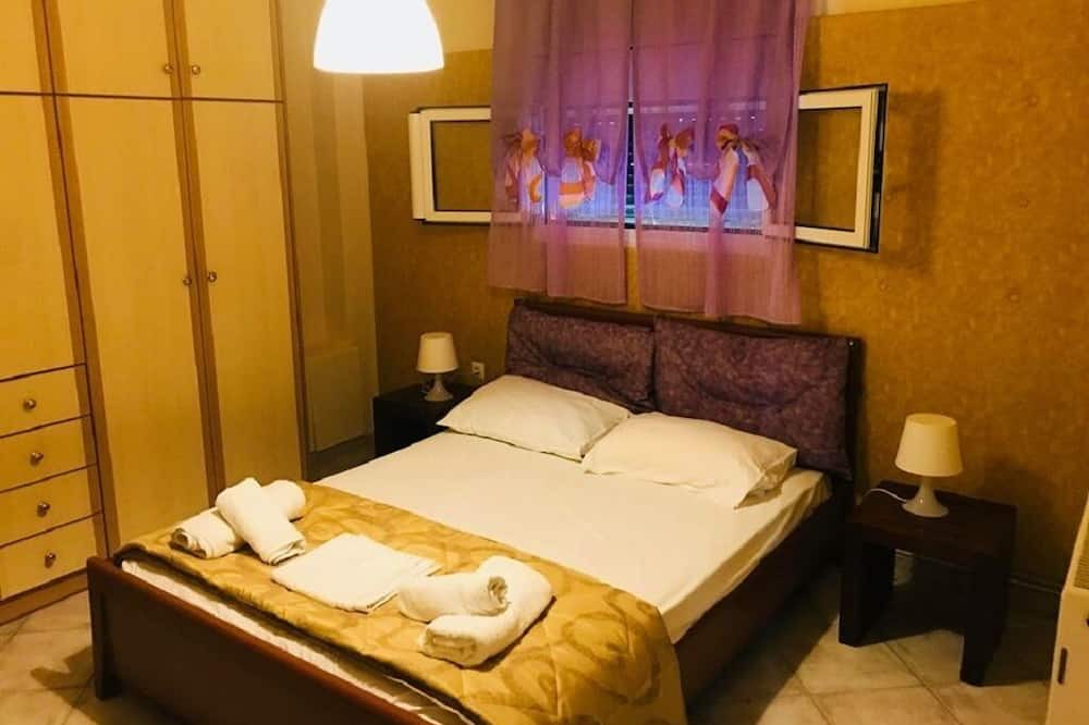 Photo of Bedroom in Selinia