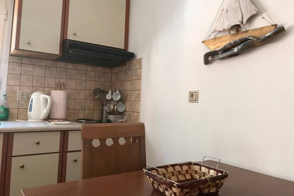 Photo of Kitchen in Loutraki