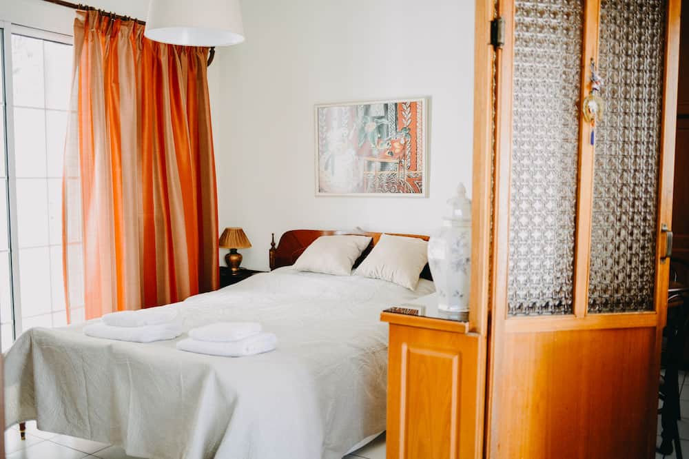 Photo of Bedroom in Piraeus