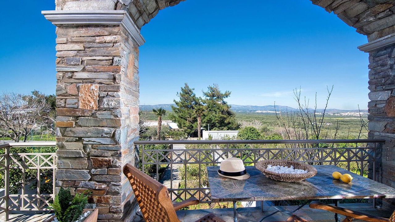 Photo of Outdoor in Minoa Pediada
