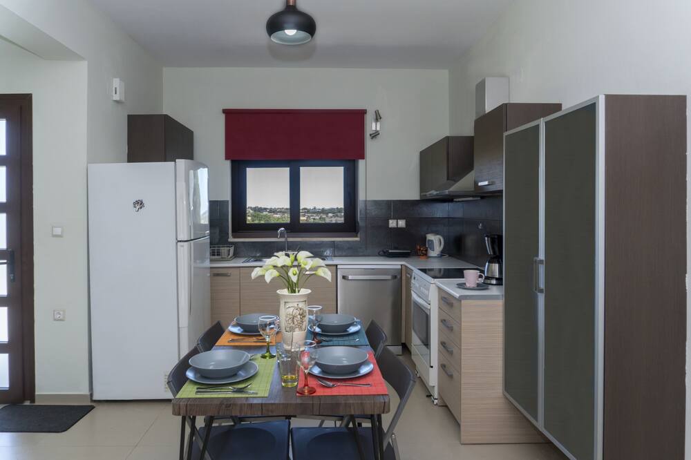 Photo of Kitchen in Pitharion
