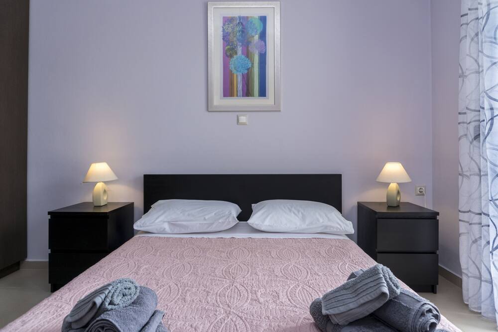 Photo of Bedroom in Pitharion