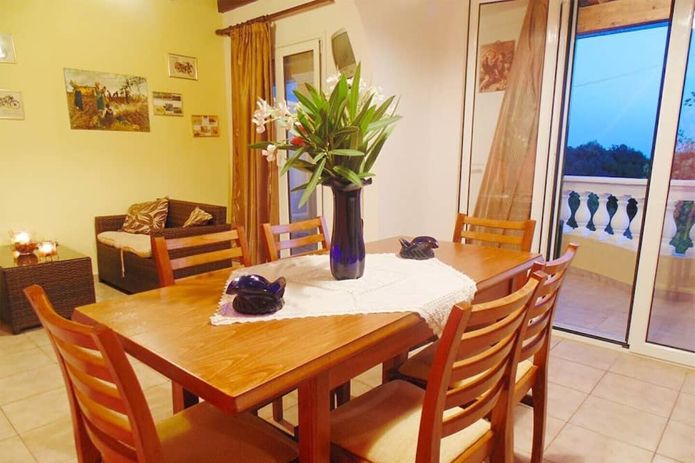 Photo of Kitchen in Agios Matthaios