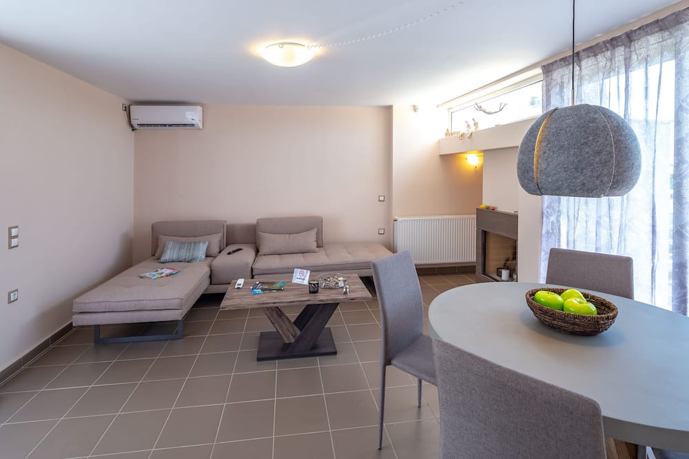 Photo of Livingroom in Agios Dimitrios
