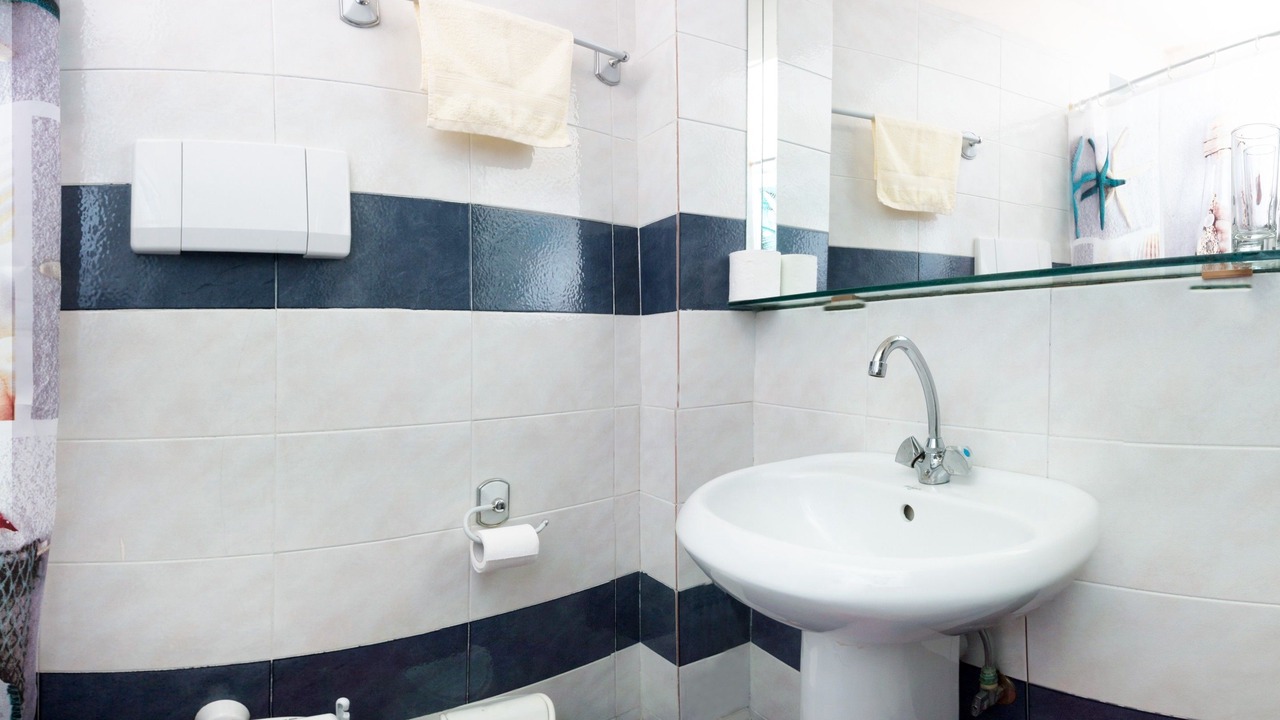 Photo of Bathroom in Halepa