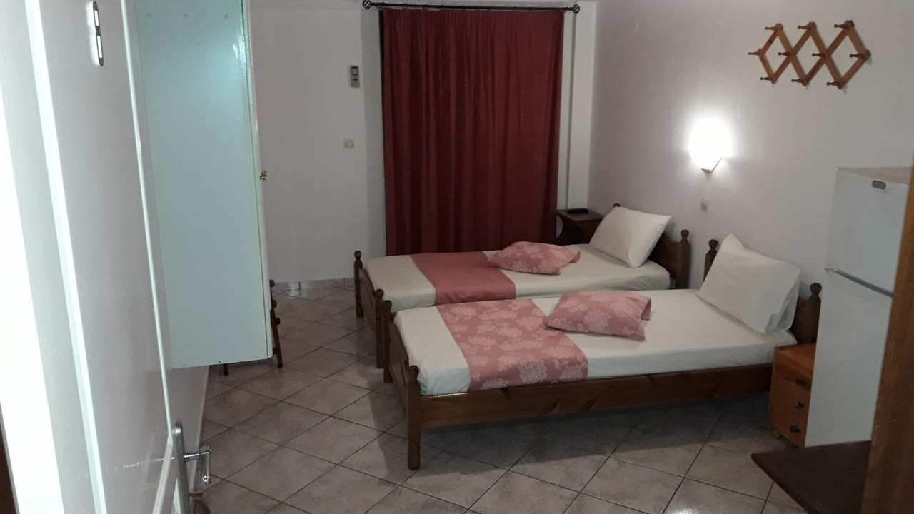 Photo of Bedroom in Charakas