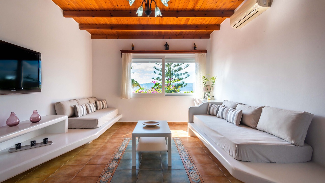Photo of Bedroom in Adamas