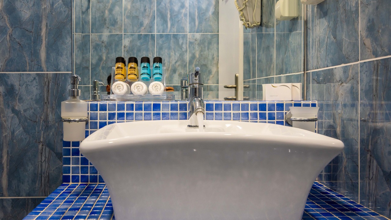 Photo of Bathroom in Adamas