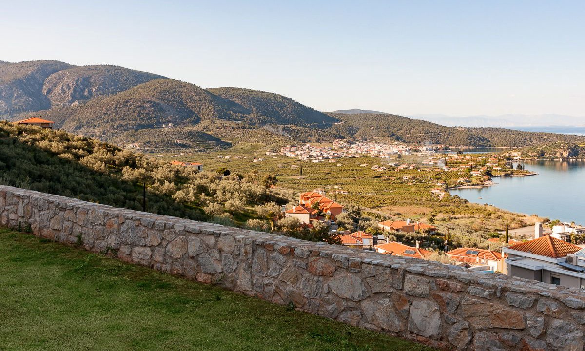 Photo of Outdoor in Melissopetra