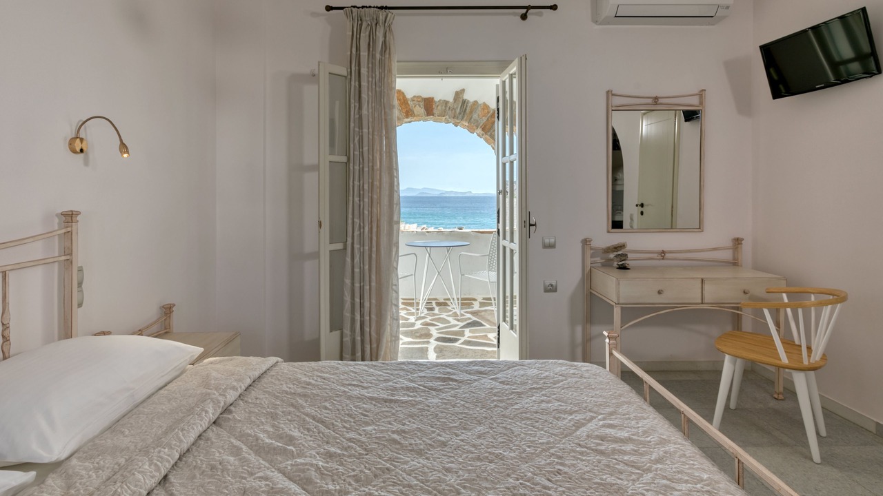Photo of Bedroom in Moutsouna