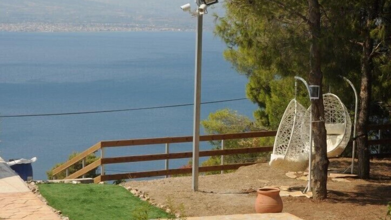 Photo of Others in Loutraki-Agioi Theodoroi