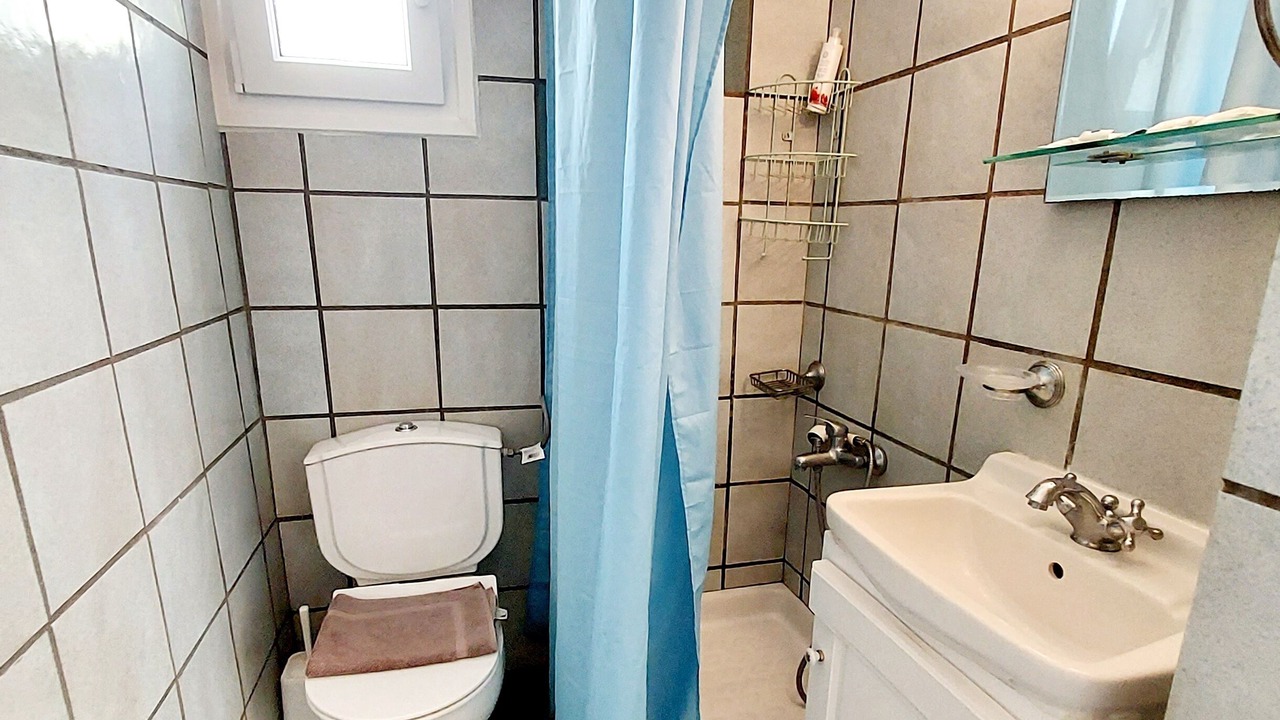 Photo of Bathroom in Kipri
