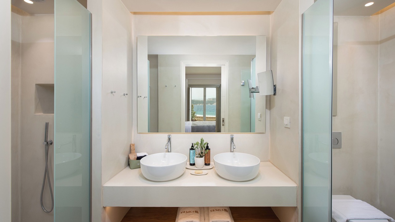Photo of Bathroom in Kimolos