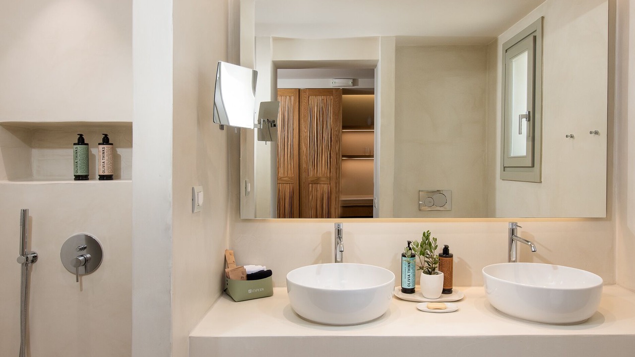 Photo of Bathroom in Kimolos