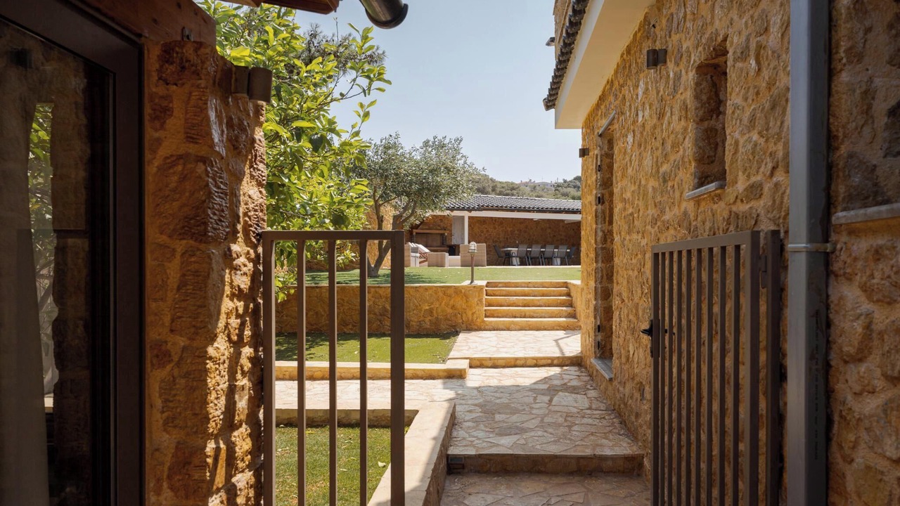 Photo of Outdoor in Anavyssos