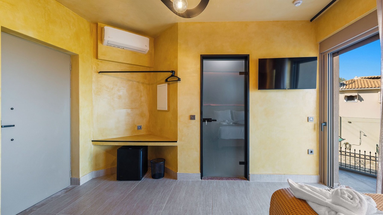 Photo of Bedroom in Perigiali