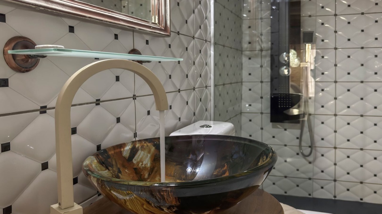 Photo of Bathroom in Old Town