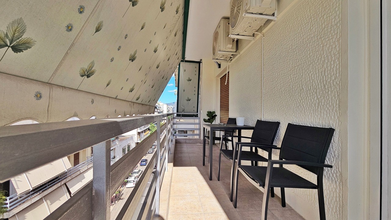 Photo of Patio Balcony in Omonia