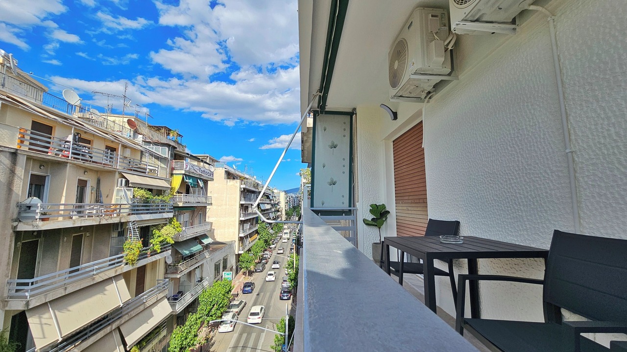 Photo of Patio Balcony in Omonia