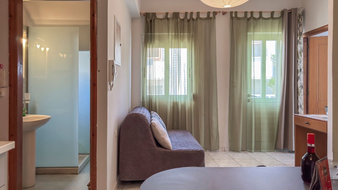 Photo of Patio Balcony in Agii Apostoli