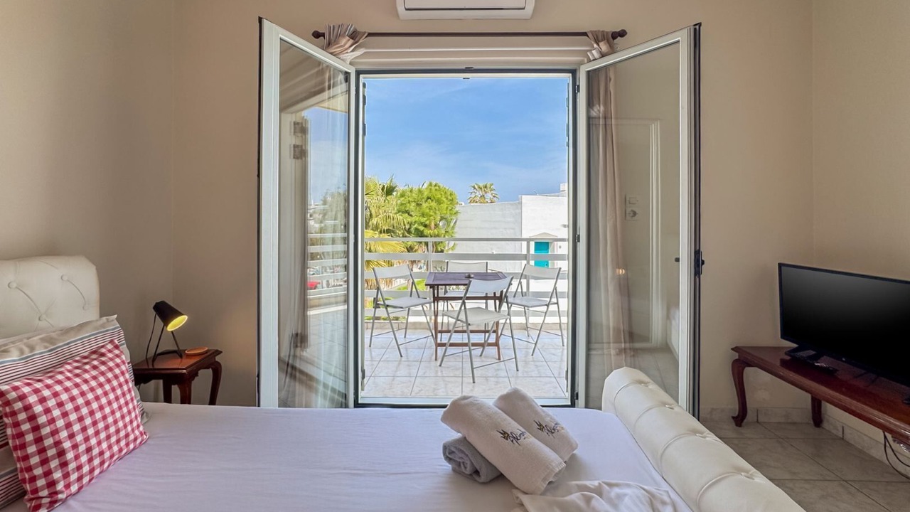 Photo of Patio Balcony in Agii Apostoli