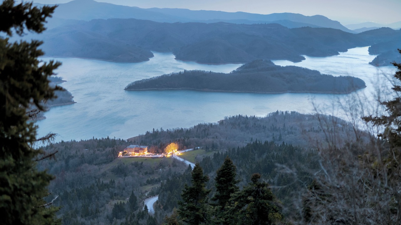 Photo of Outdoor in Lake Plastiras