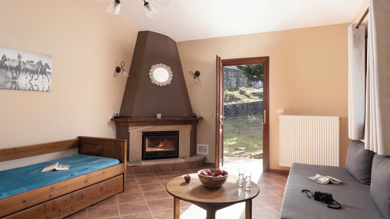 Photo of Patio Balcony in Lake Plastiras