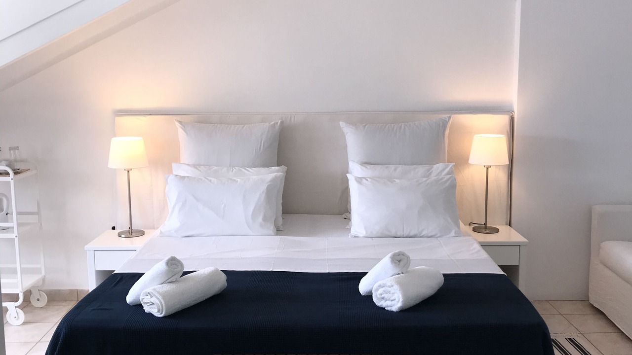 Photo of Bedroom in Sarakiniko