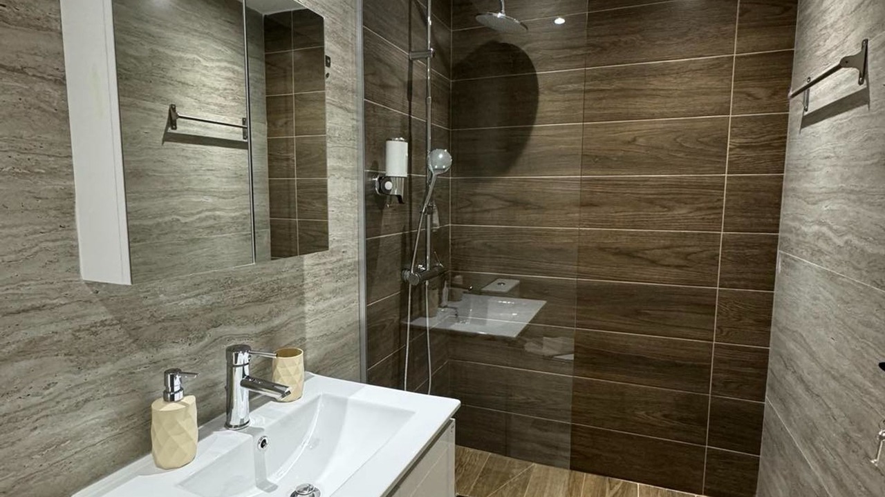 Photo of Bathroom in Vardaris