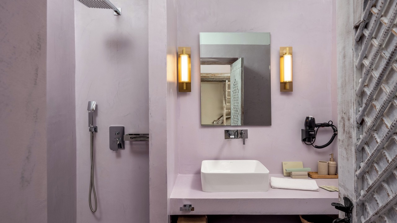Photo of Bathroom in Rhodes Old Town