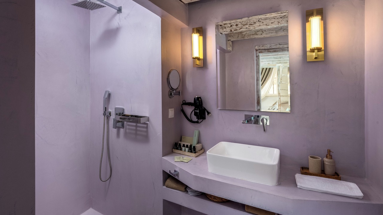 Photo of Bathroom in Rhodes Old Town