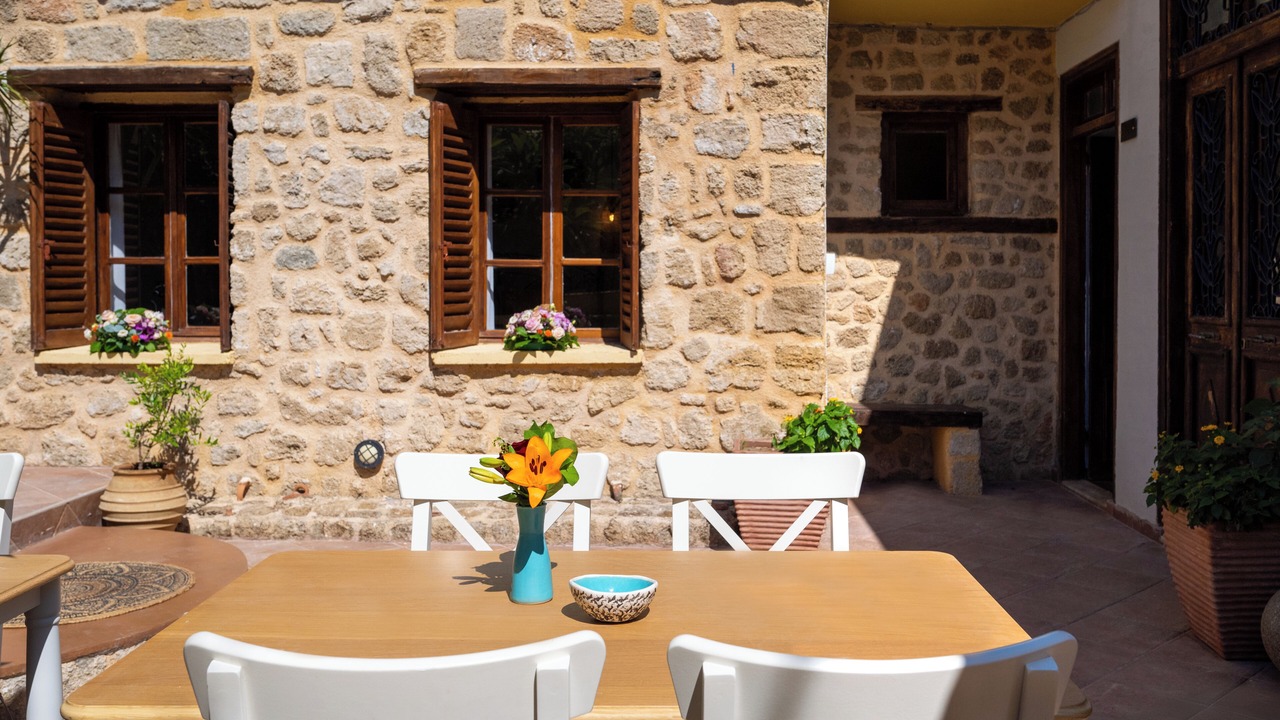 Photo of Patio Balcony in Rhodes Old Town