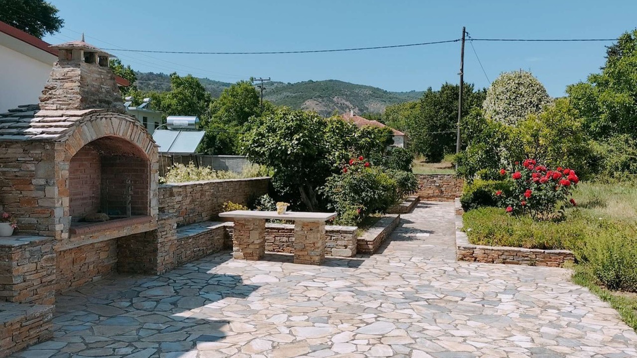 Photo of Patio Balcony in Platania
