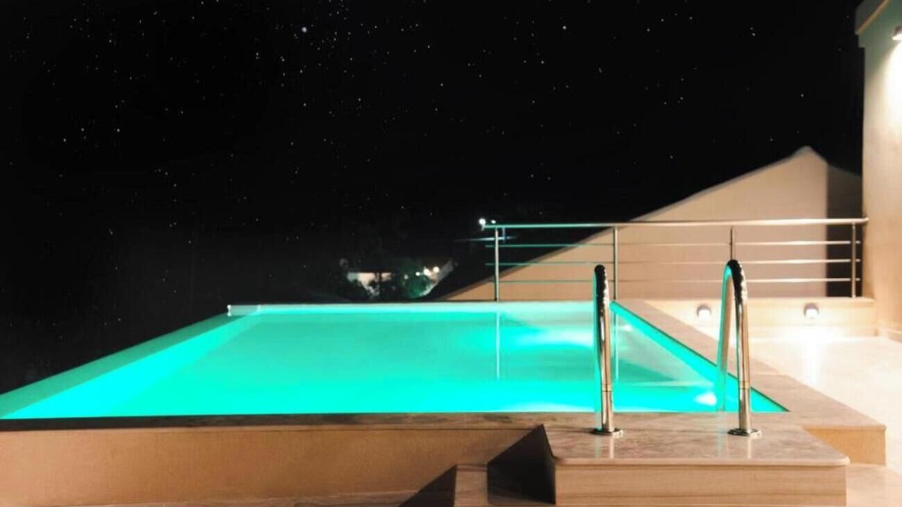 Photo of Outdoor in Vitalades