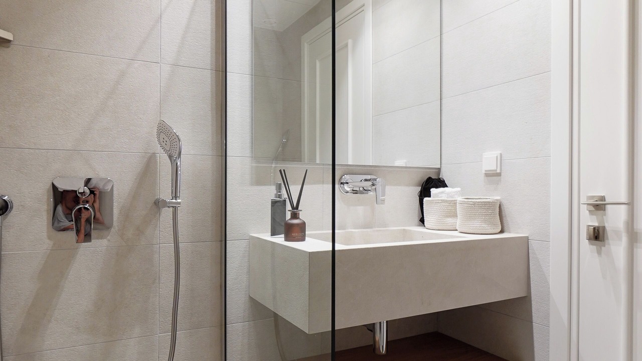 Photo of Bathroom in Plaka