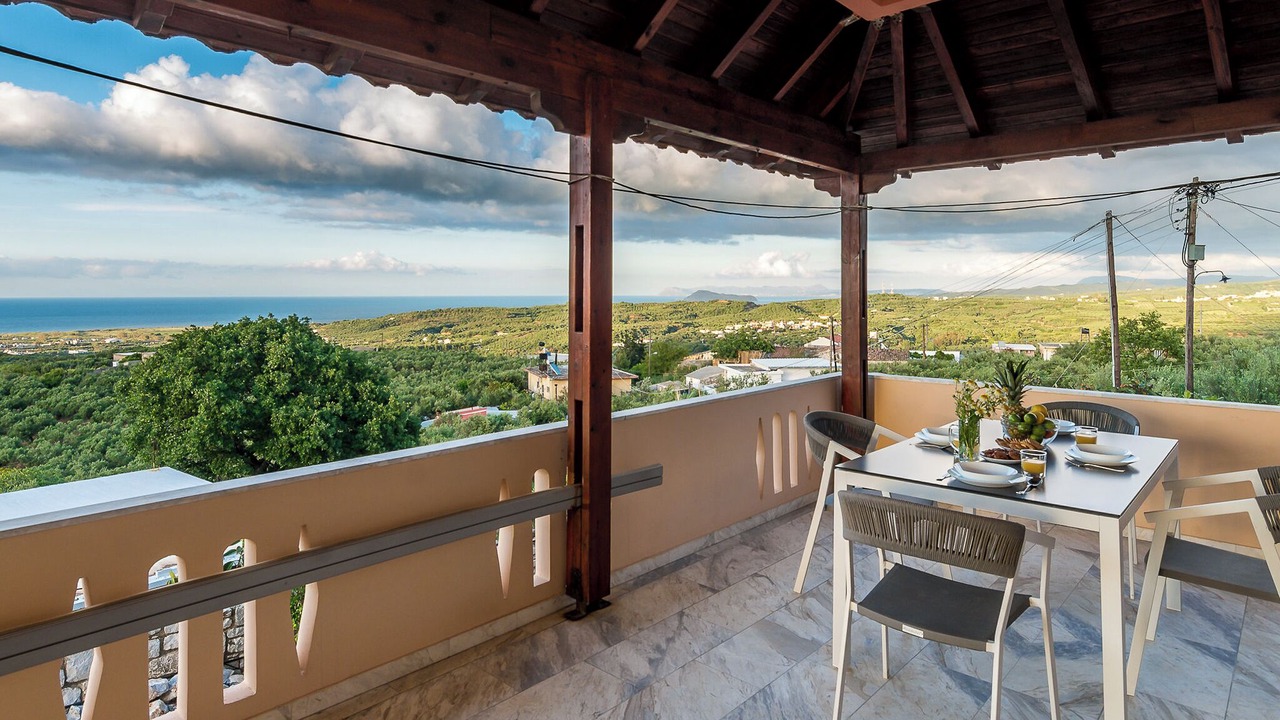 Photo of Outdoor in Polemarchi