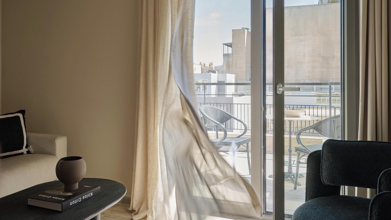 Photo of Patio Balcony in Omonia
